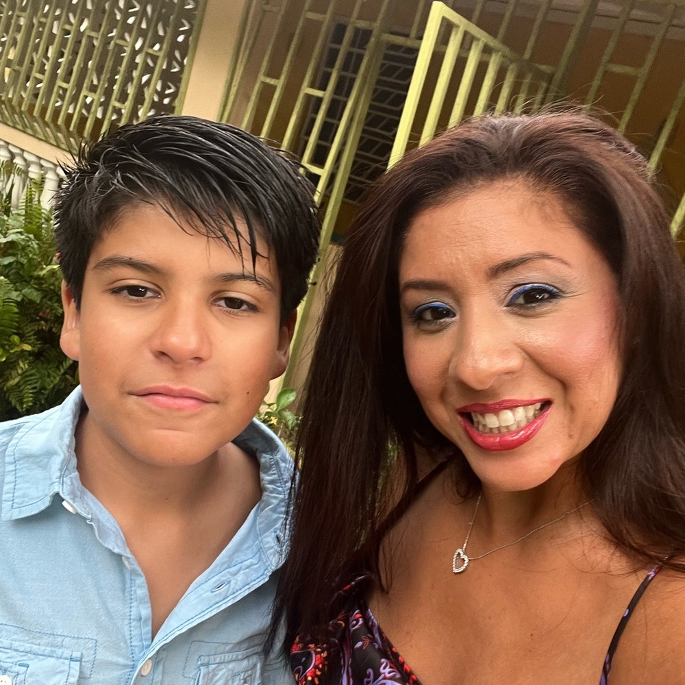 Meet your Posher, Sindy